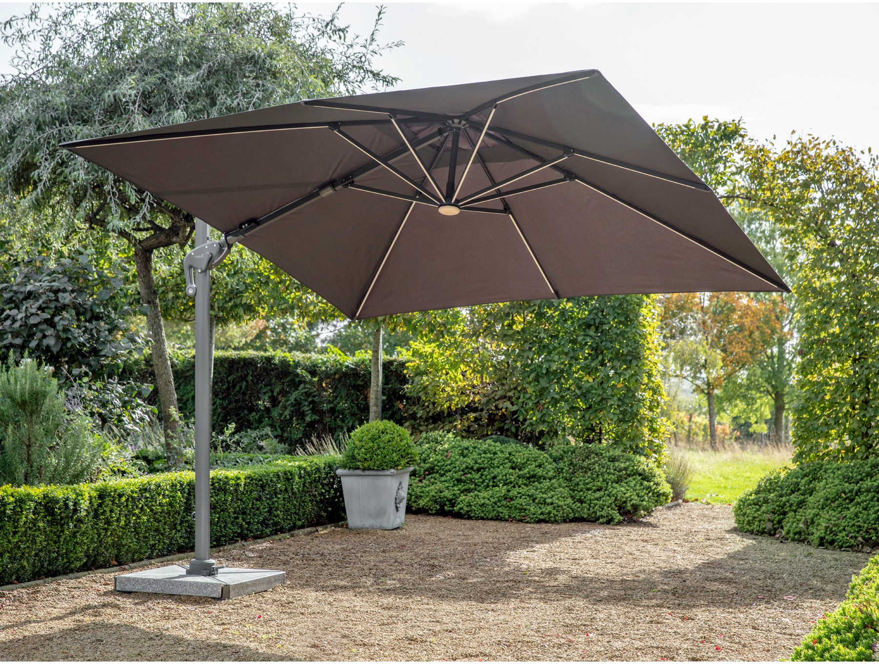 Bramblecrest Truro Side Post Parasol with LED lights Holloways