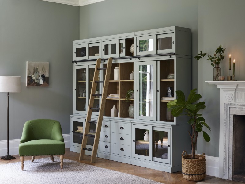 Bookcases & Storage